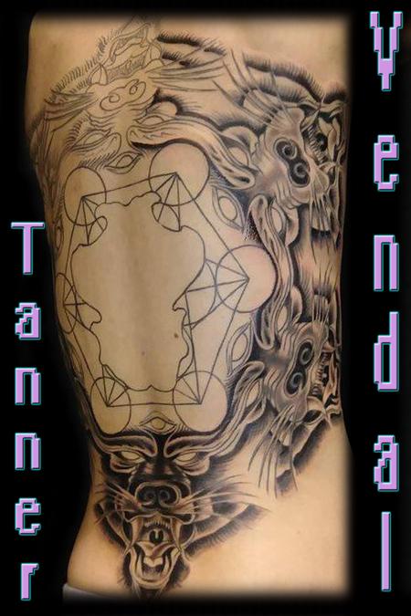 Tattoos - Wolve Circle - 131001